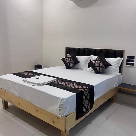 Hotel Hampton Vyara Εξωτερικό φωτογραφία